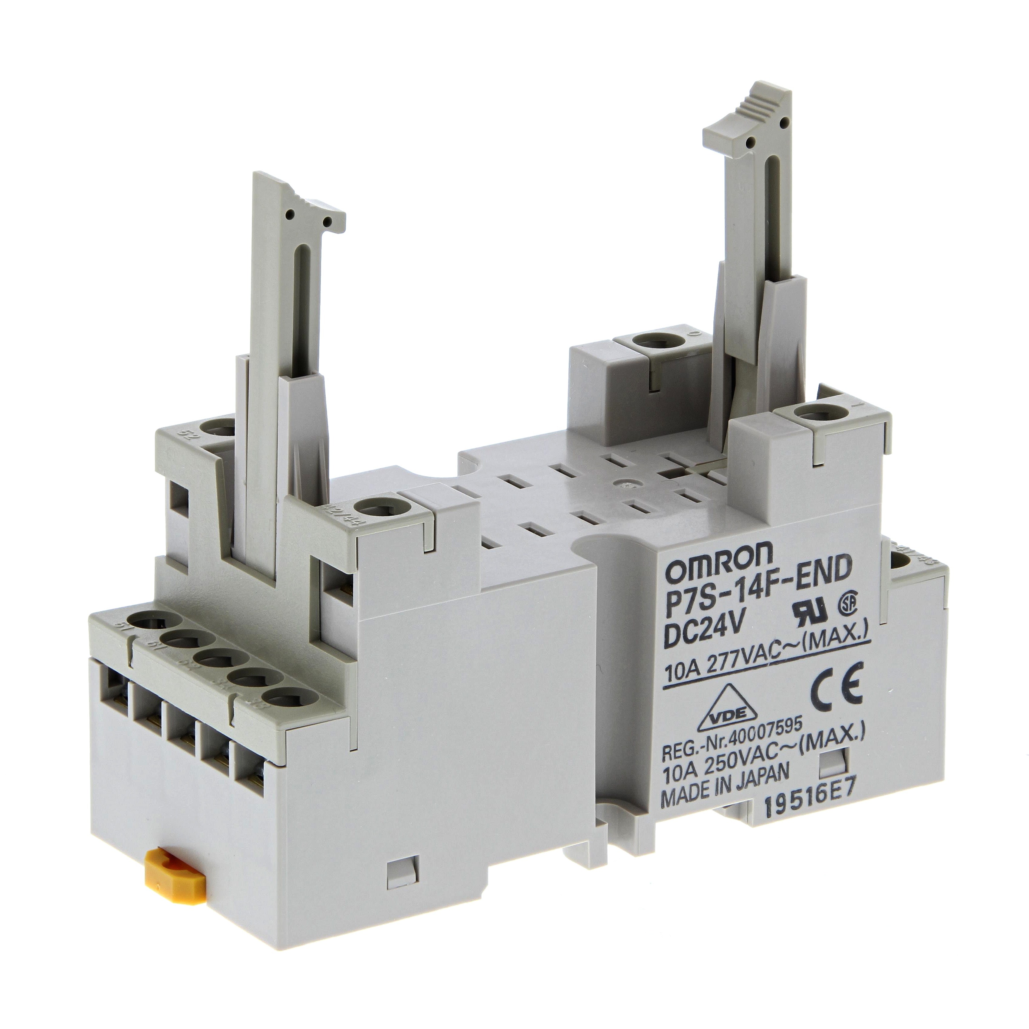 Socket